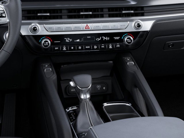 Vehicle image 24 of 27