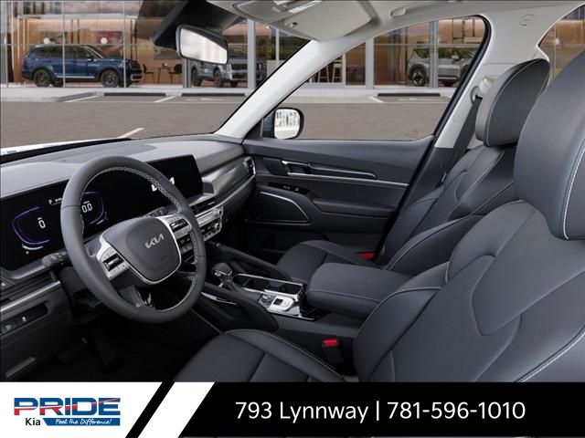 Vehicle image 17 of 27