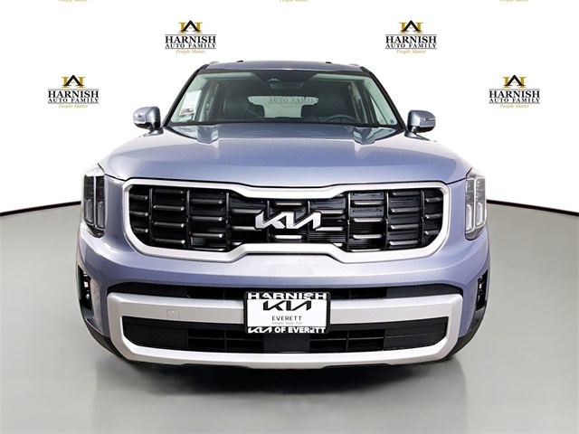 Vehicle image 2 of 36
