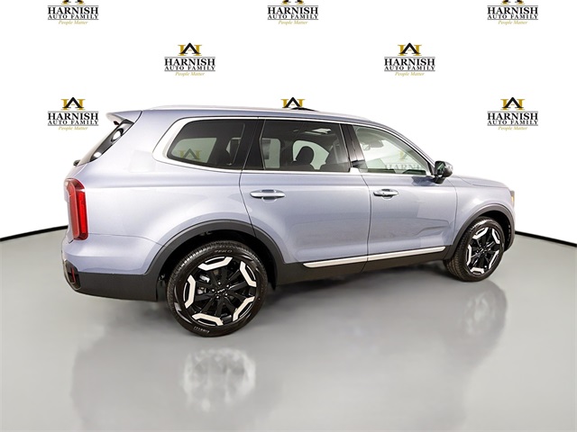 Vehicle image 5 of 36