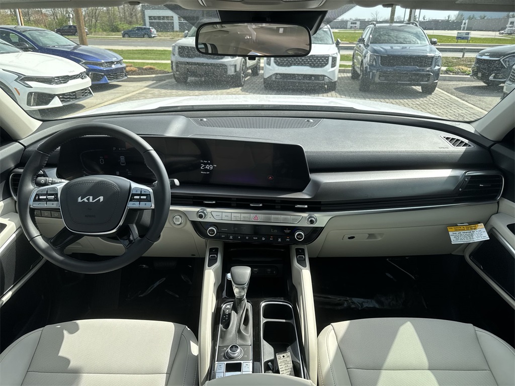 Vehicle image 11 of 31