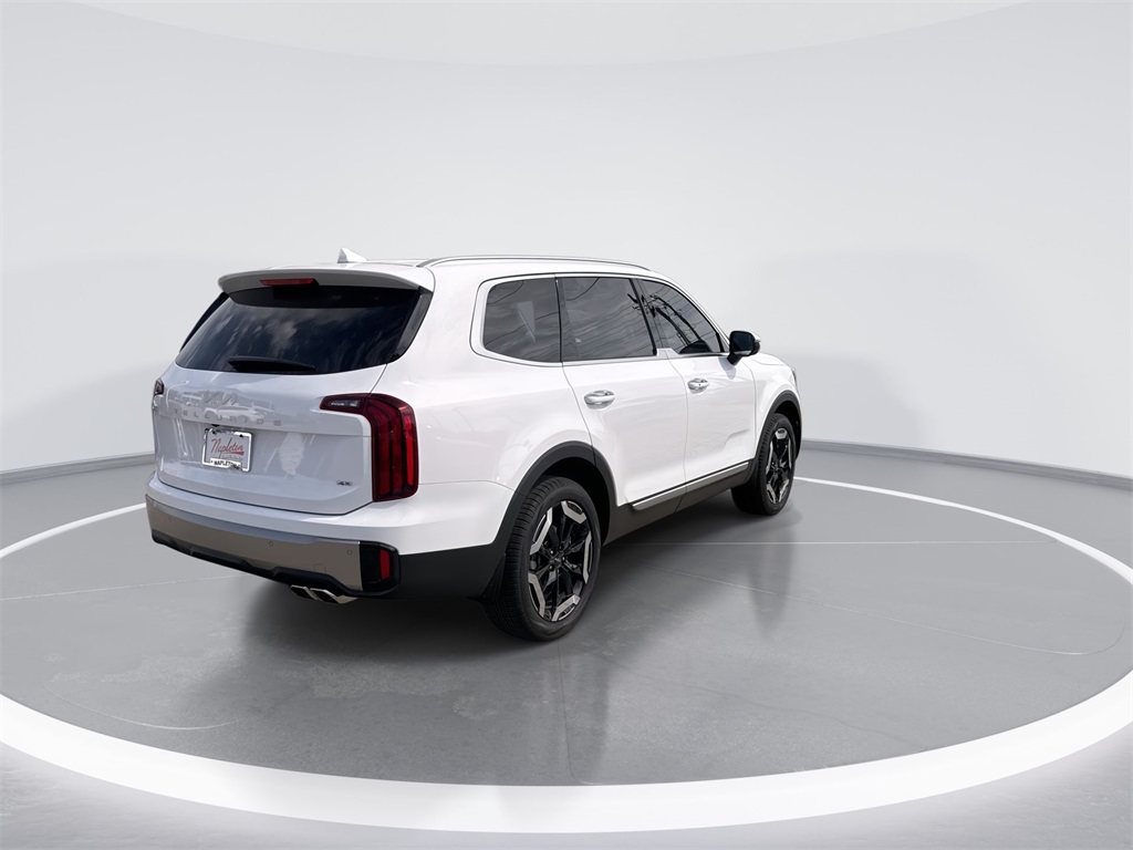 Vehicle image 5 of 31