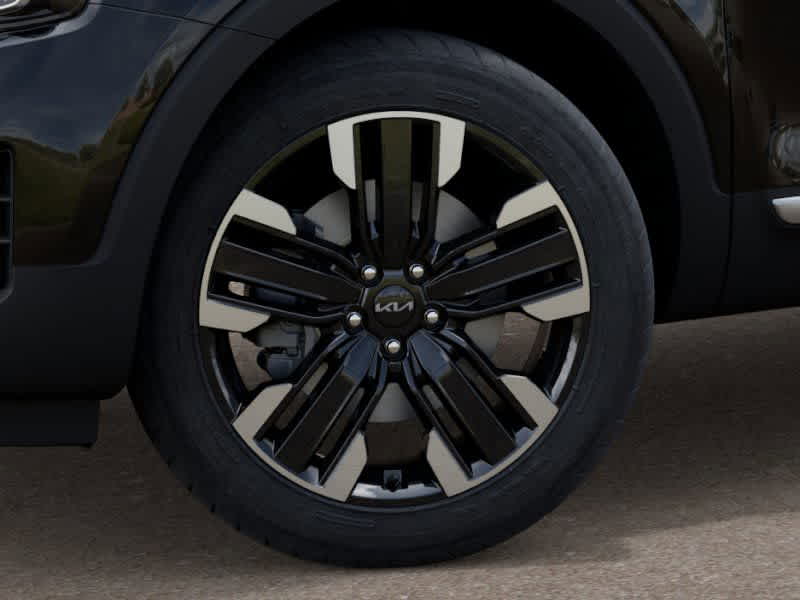 Vehicle image 11 of 37