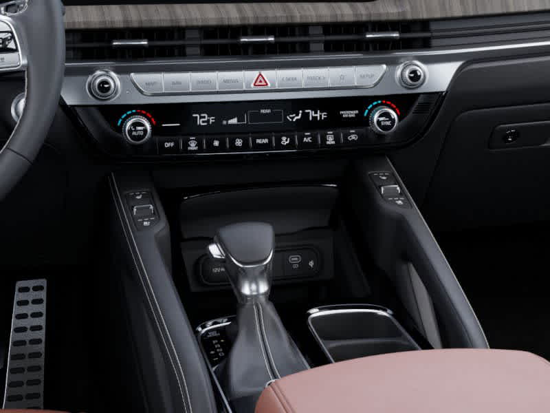Vehicle image 24 of 37