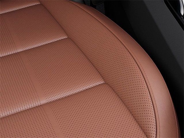 Vehicle image 25 of 27