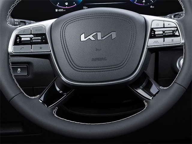 Vehicle image 23 of 27