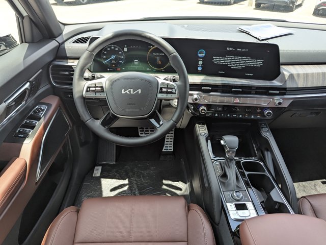 Vehicle image 12 of 42