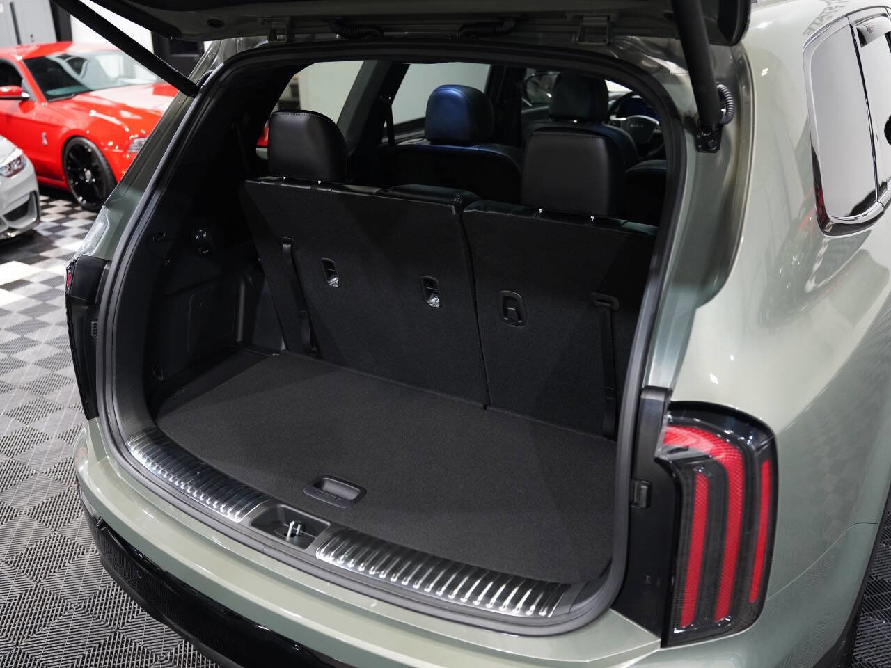 Vehicle image 20 of 56