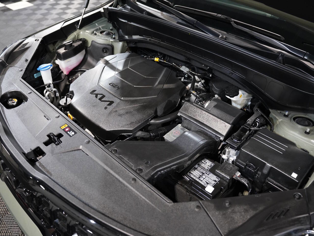 Vehicle image 14 of 56