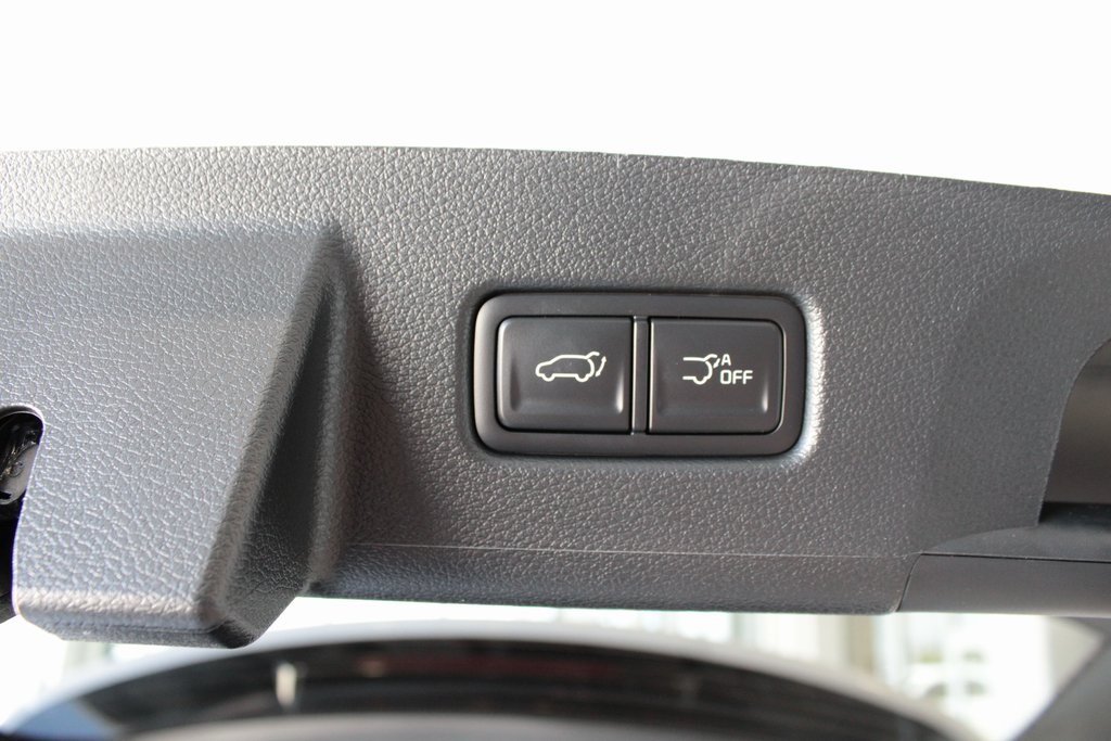 Vehicle image 11 of 29