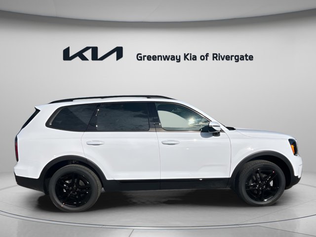 Vehicle image 4 of 41