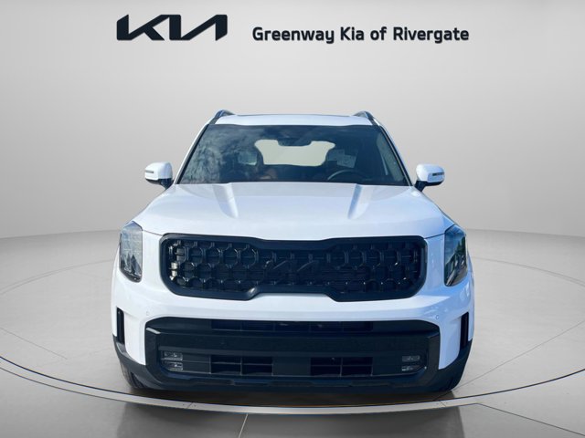 Vehicle image 2 of 41