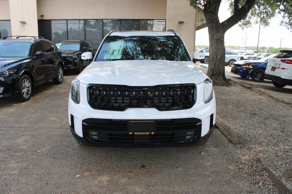 Vehicle image 2 of 42