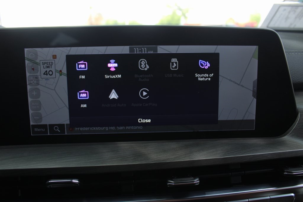 Vehicle image 22 of 42