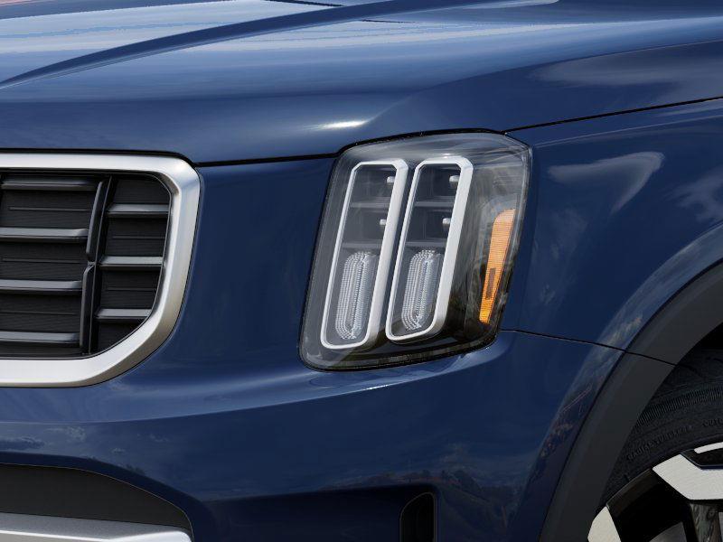 Vehicle image 25 of 27