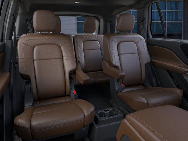 Vehicle image 11 of 22