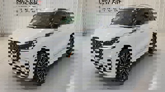 Vehicle image 2 of 33