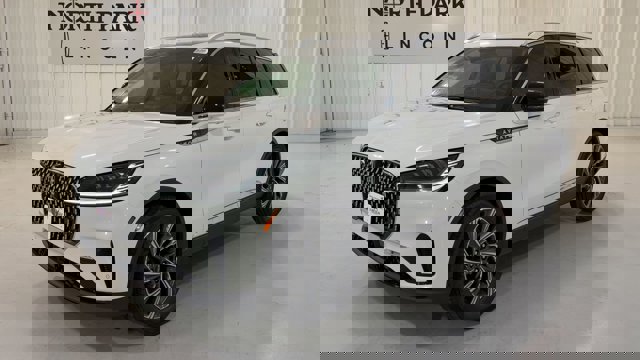 Vehicle image 2 of 33