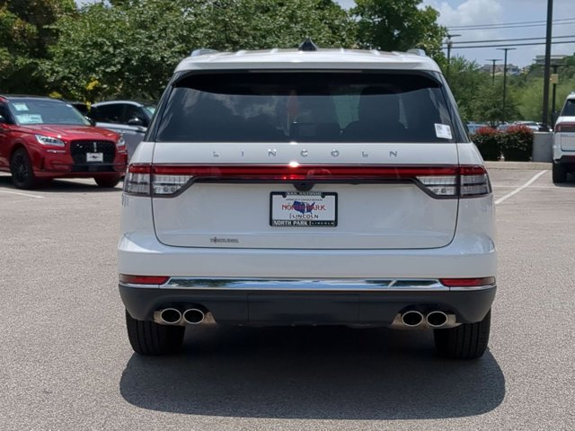 Vehicle image 6 of 25
