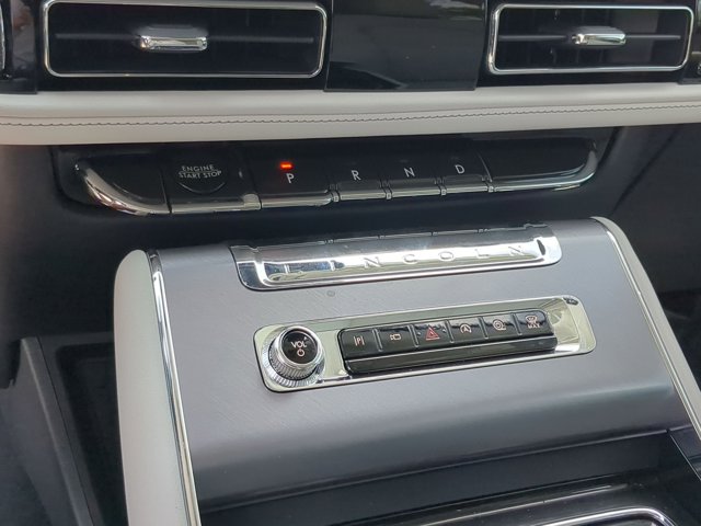Vehicle image 25 of 25