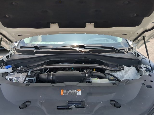 Vehicle image 9 of 25