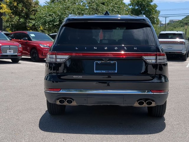 Vehicle image 6 of 25
