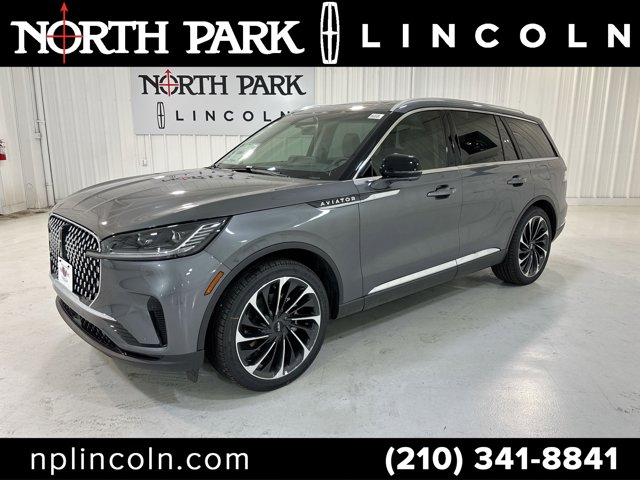 Vehicle image 1 of 33