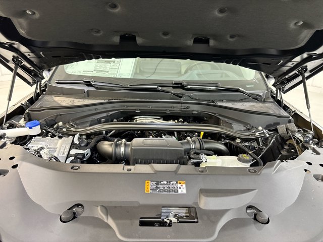 Vehicle image 32 of 33