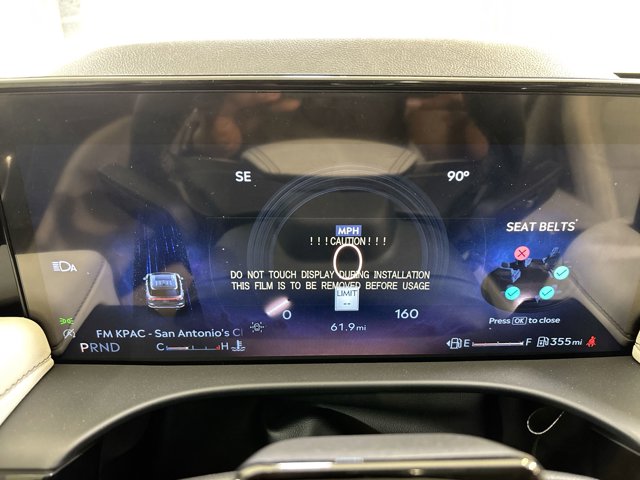 Vehicle image 16 of 33