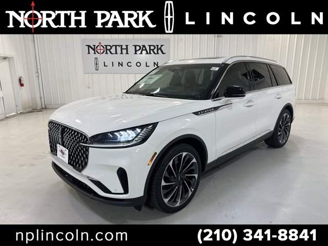 Vehicle image 1 of 33