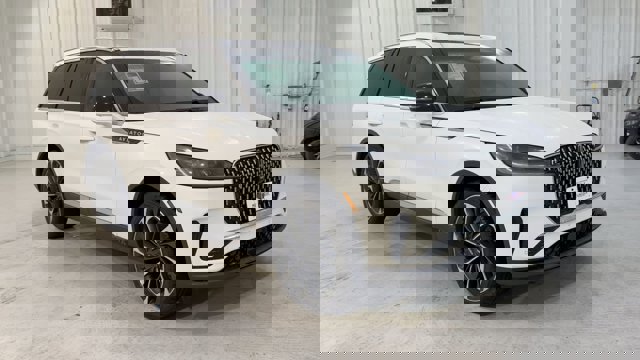 Vehicle image 6 of 33