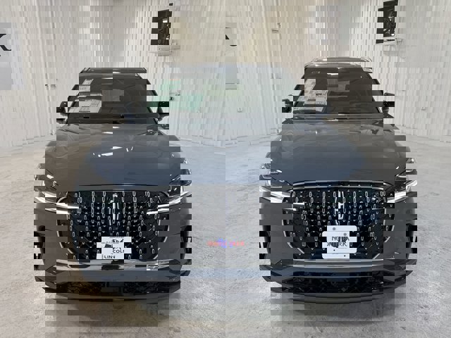 Vehicle image 5 of 33