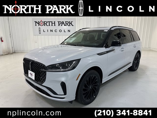 Vehicle image 1 of 33