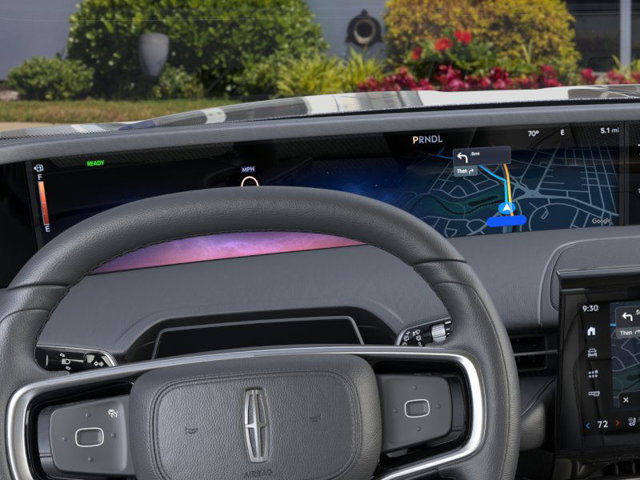 Vehicle image 12 of 22