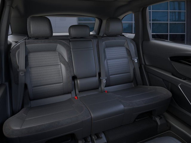 Vehicle image 11 of 22