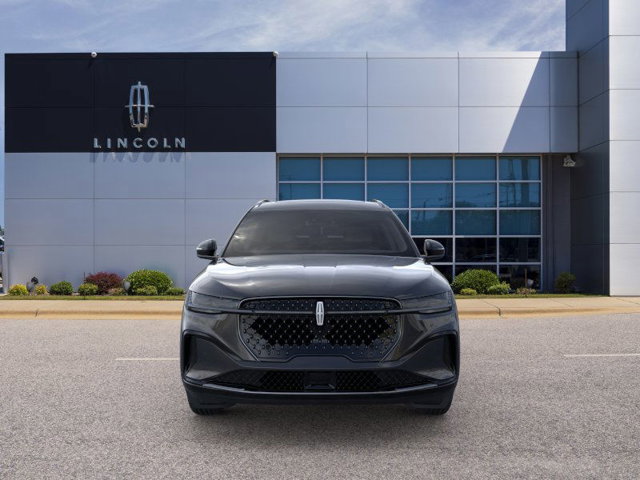 Vehicle image 4 of 22