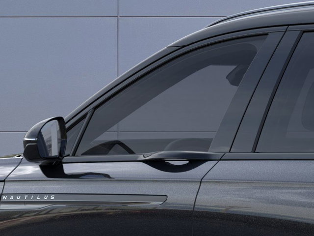 Vehicle image 20 of 22