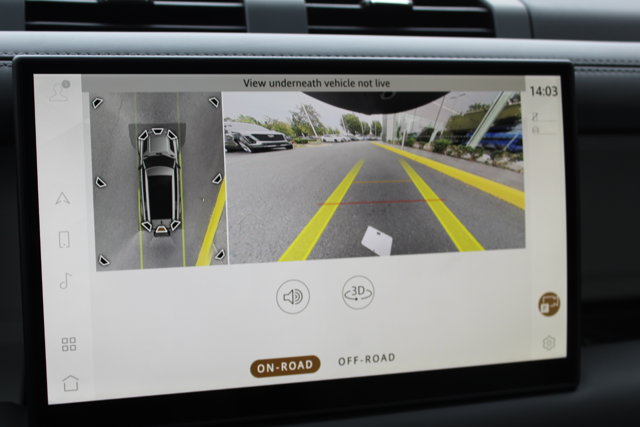 2025 Land Rover Defender X-Dynamic SE Image 11 of 28