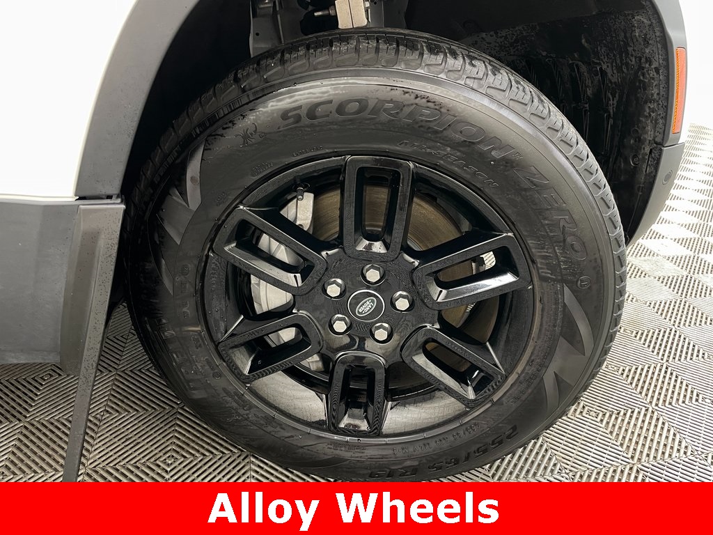 2025 Land Rover Defender S Image 11 of 51