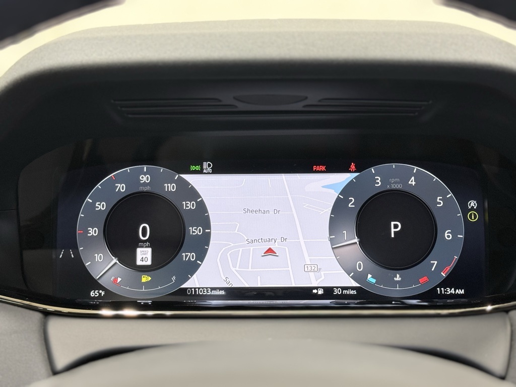 2025 Land Rover Range Rover Evoque Dynamic SE Image 29 of 41