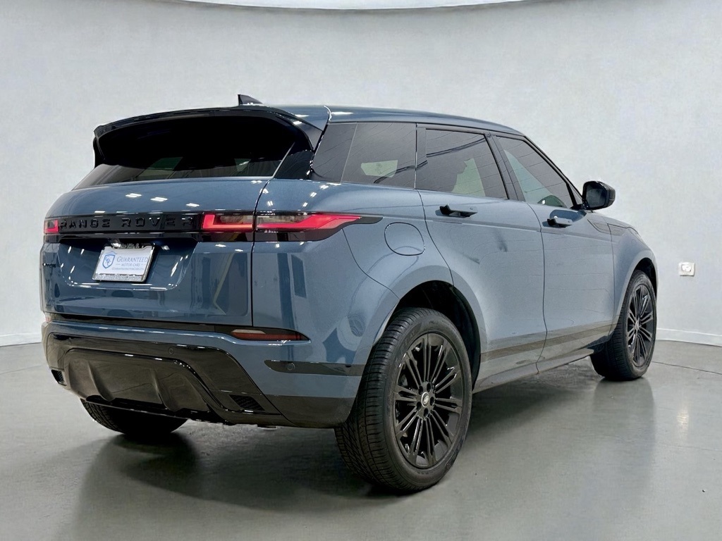 2025 Land Rover Range Rover Evoque Core S Image 6 of 36