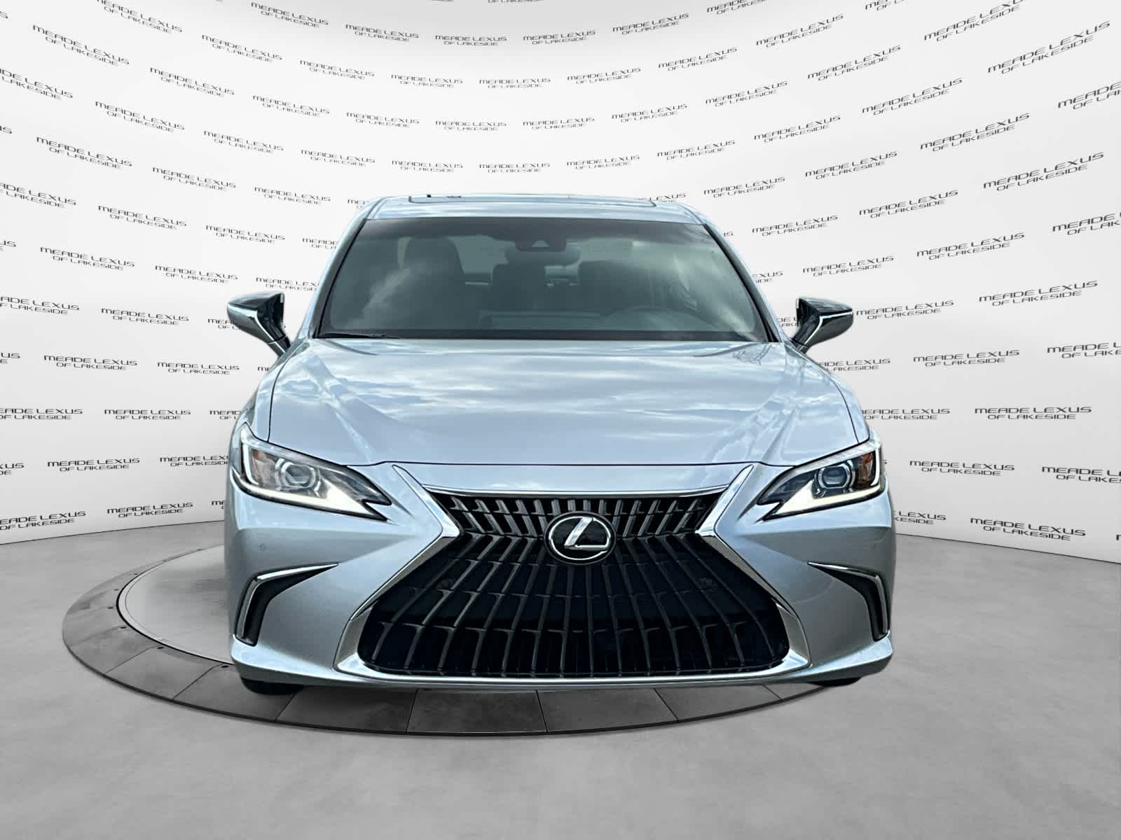 Vehicle image 2 of 16