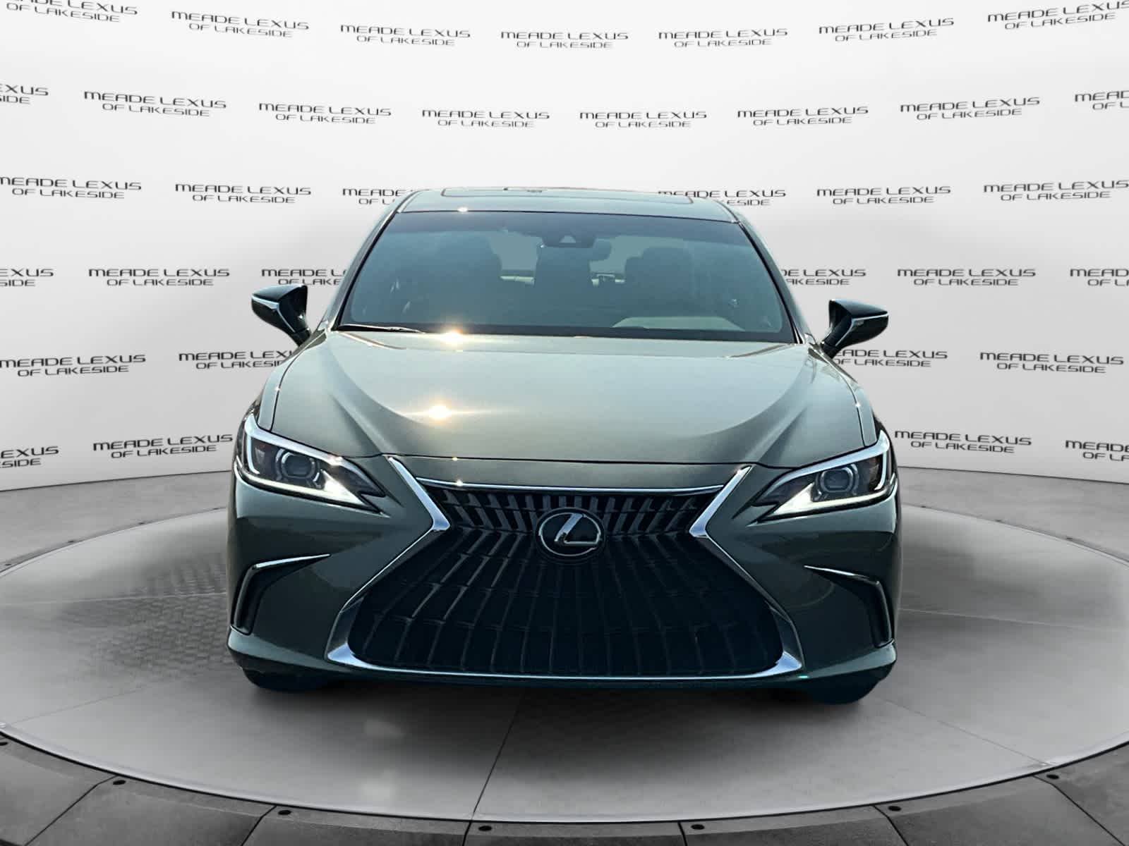 Vehicle image 2 of 16