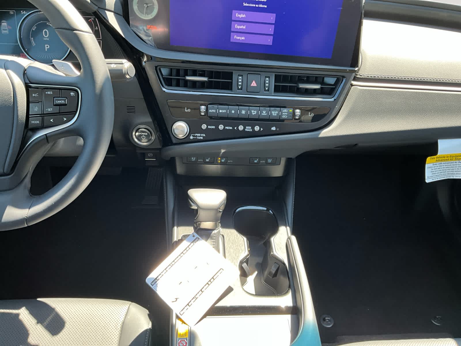 Vehicle image 12 of 16