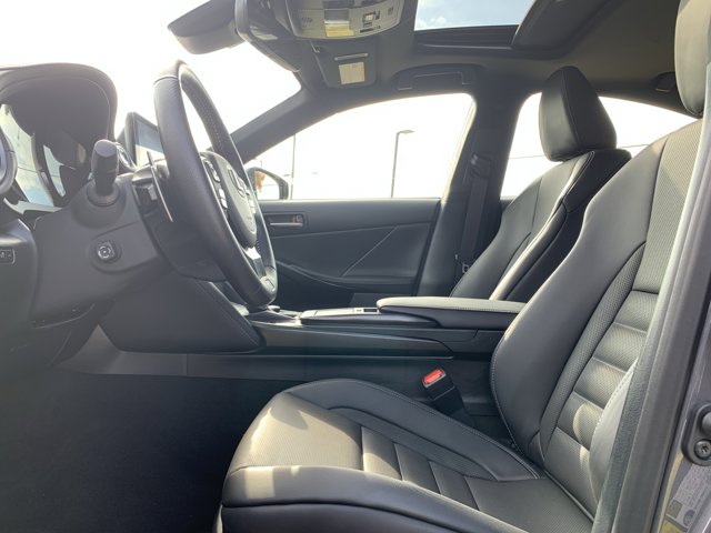 2025 Lexus IS 350 F Sport Image 14 of 36