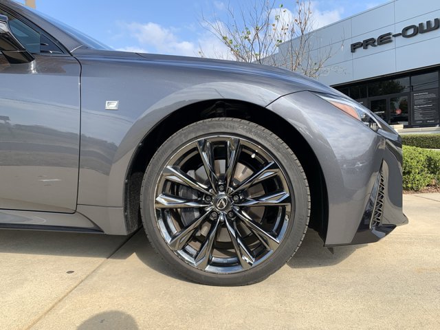 2025 Lexus IS 350 F Sport Image 10 of 36