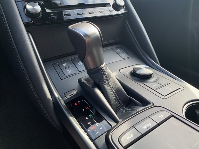 2025 Lexus IS 350 F Sport Image 23 of 36