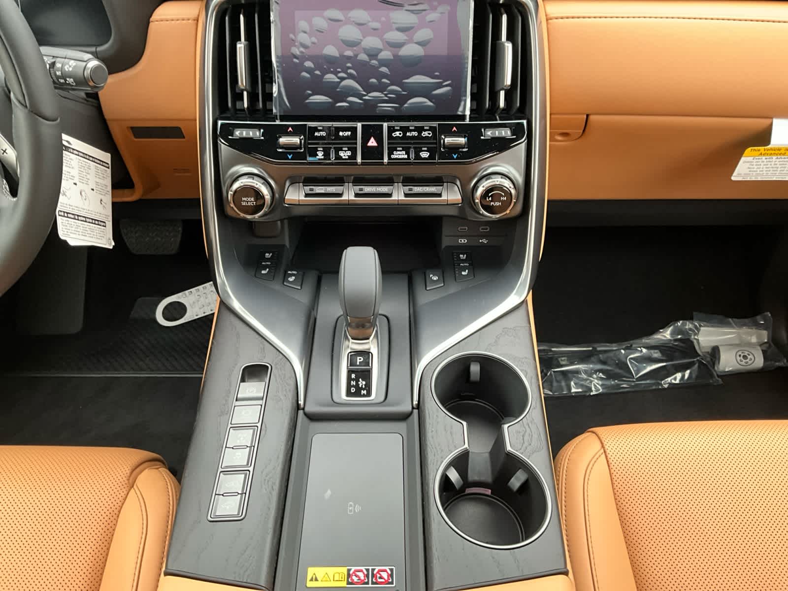 Vehicle image 15 of 16