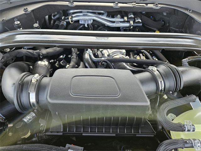 Vehicle image 31 of 32