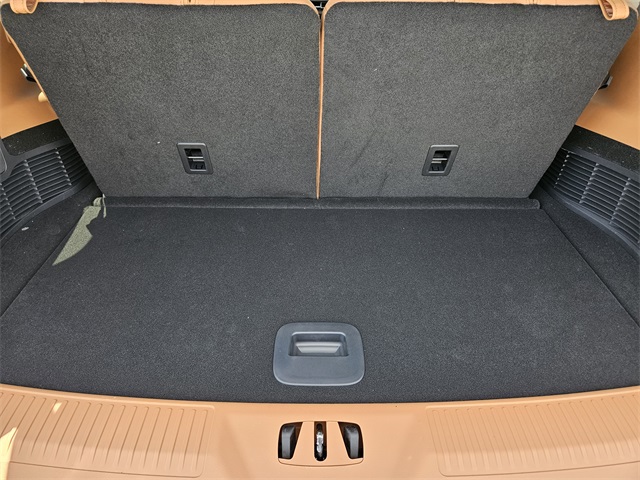 Vehicle image 32 of 32